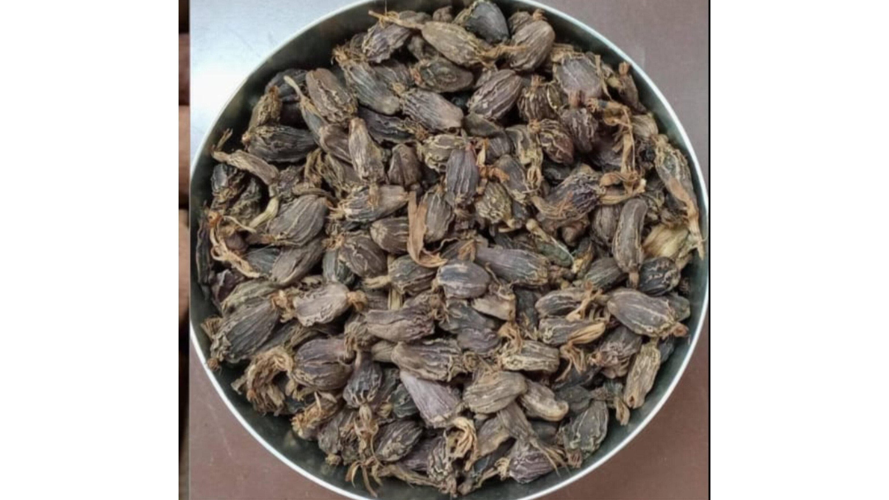Black Cardamom / Big Cardamom